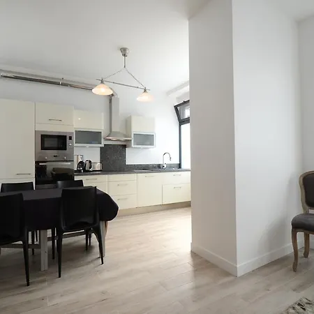 Gobelins Select Apartman *